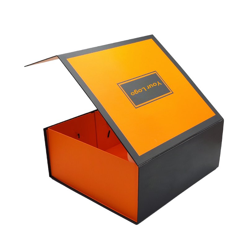 Custom Luxury Paper Magnet Foldable Folding Magnetic Gift Box Garment Apparel Clothing gift Packaging Box