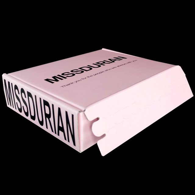 Customized Red Airplane Box Large UV Printed Logo Kraft Paper Tearing Carton Body-Shaping Clothing Bag Corrugated Paper Box