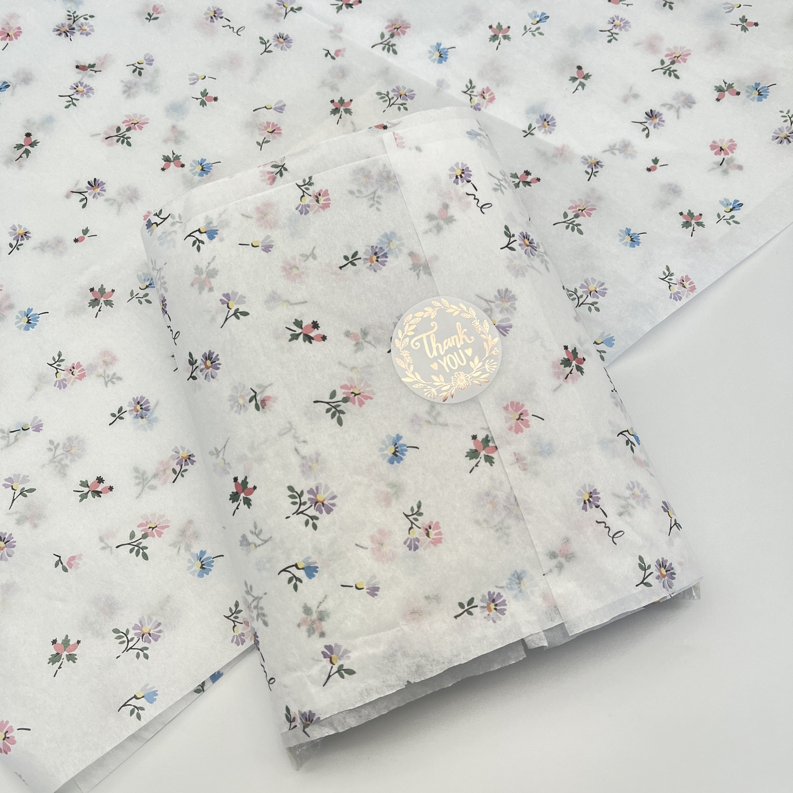 Wholesale Custom Logo Recycled 18G Printed Gift Silk Wrapping Tissue Paper For Underwear Clothing Packaging