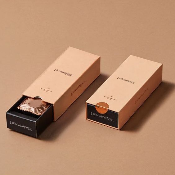 Lionwrapack Free Samples Customizable Logo Food Grade Packaging Paper Boxes For Macarons Candies Biscuits