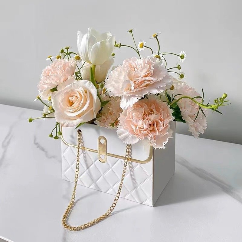 Caja de embalaje de flores Cardboard Portable Wedding Gift Bags Rectangular Flower Gift Package Bags