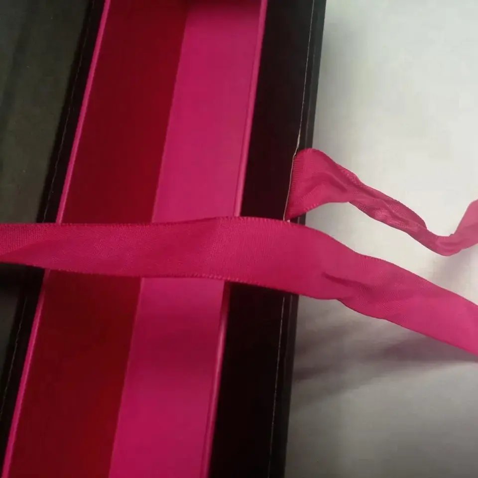Luxury custom recyclable cost-effective gift paper packaging wig hair extension magnetic box with logo