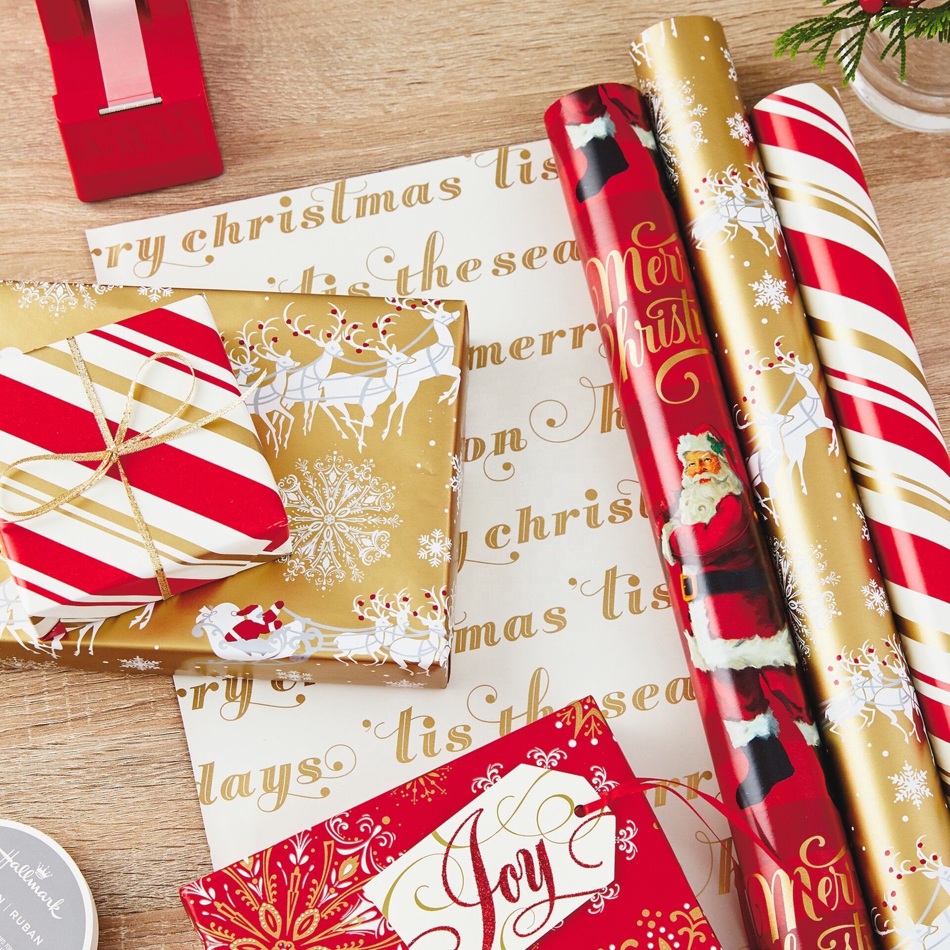 Luxury Wholesale Waterproof Custom Printing Santa Gold Printed Colorful Christmas Gift Wrapping Paper Roll For Packaging