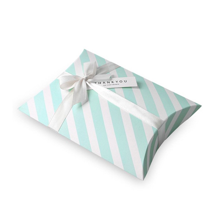 Luxury Custom Printed Paper Cardboard Pillow Shaped Wedding Party Gifts Candy Packaging Box with Customized Ribbon Art