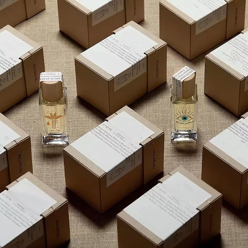 JiJiD Custom Design Kraft paper small shipping boxes Empty Perfume Bottle Box Luxury Gift Perfume Packaging Box