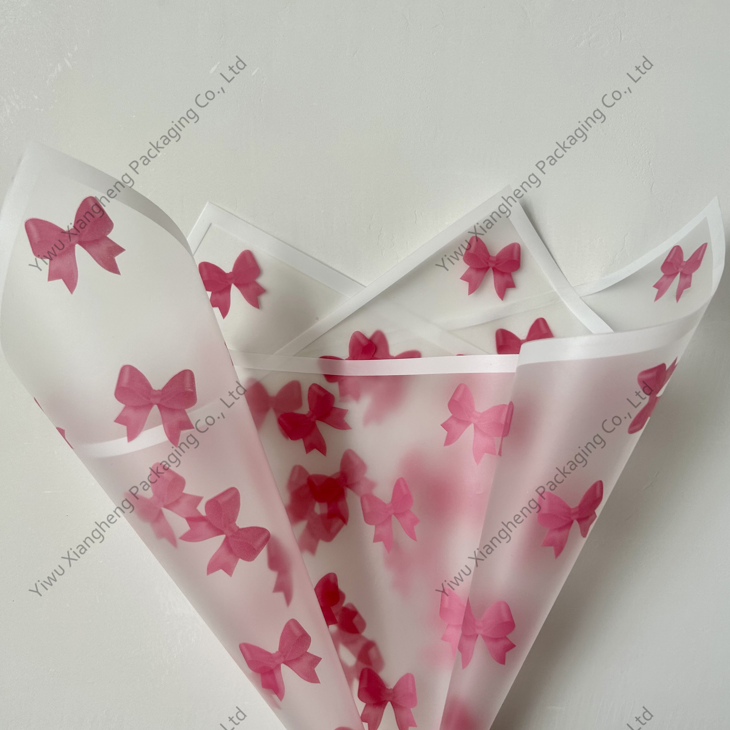 Wholesale New Petal Bow Wrapping Paper Waterproof Paper Flower Packaging Materials Bouquet wrapping paper