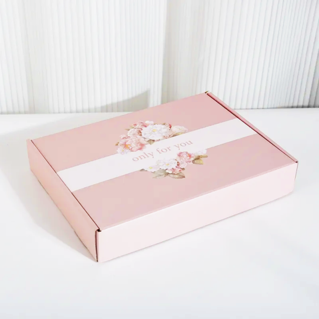 Express transportation corrugated packaging paper box customized logo gold foil pink clothing underwear packaging paper box