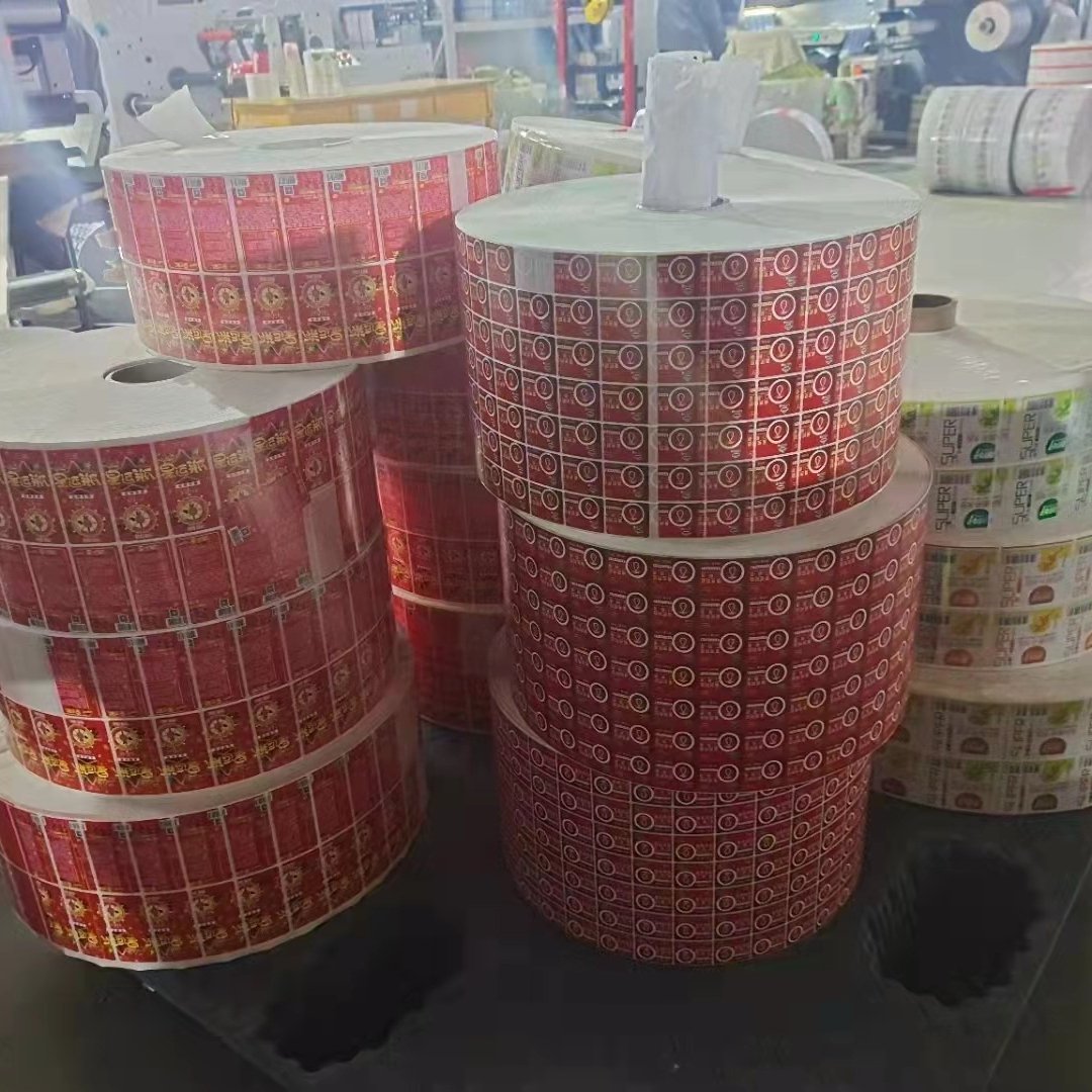 color glassine paper roll 810mm width for food packaging