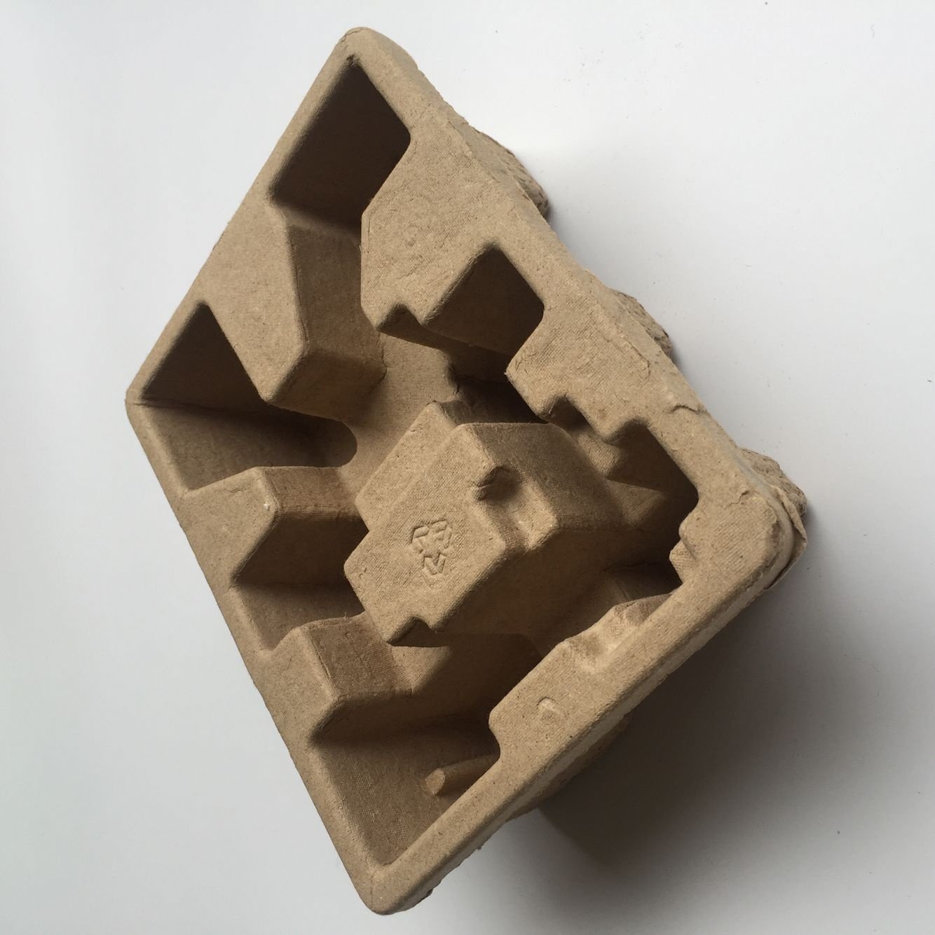 Biodegradable shipping tray molded pulp electronic product packaging tray pulp paper packaging tray manufacturer