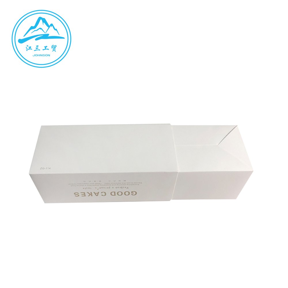 Customized Disposable Triangular Plastic Food Container Cake Slice Packaging Box with Transparent Lid puff