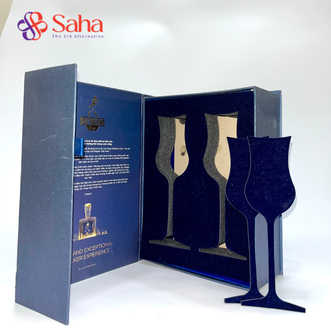 Custom Logo Information Luxury Wine Bottle Glass Rigid Cardboard Packaging Paper Gift Box With Lid And Based