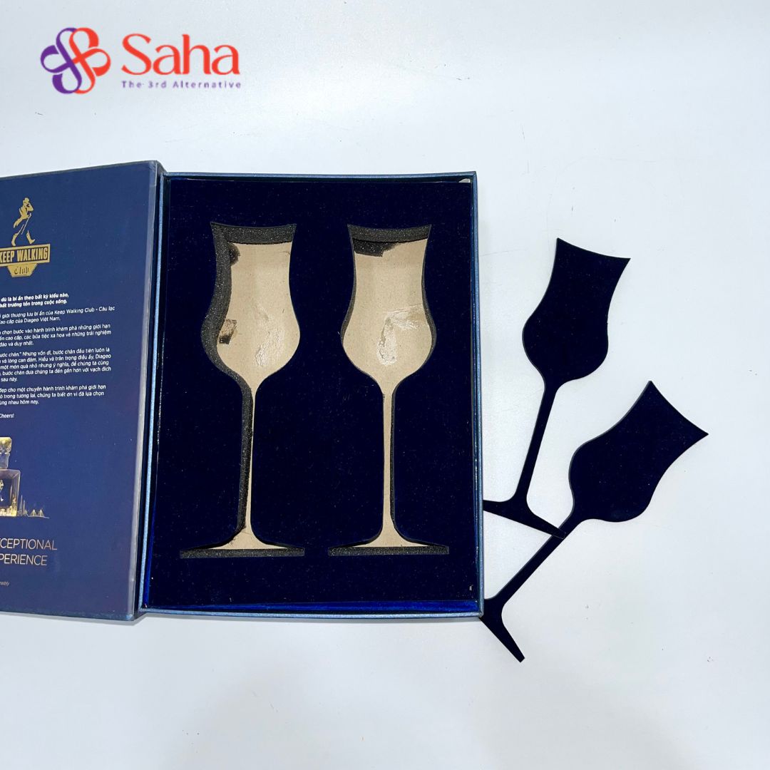 Custom Logo Information Luxury Wine Bottle Glass Rigid Cardboard Packaging Paper Gift Box With Lid And Based