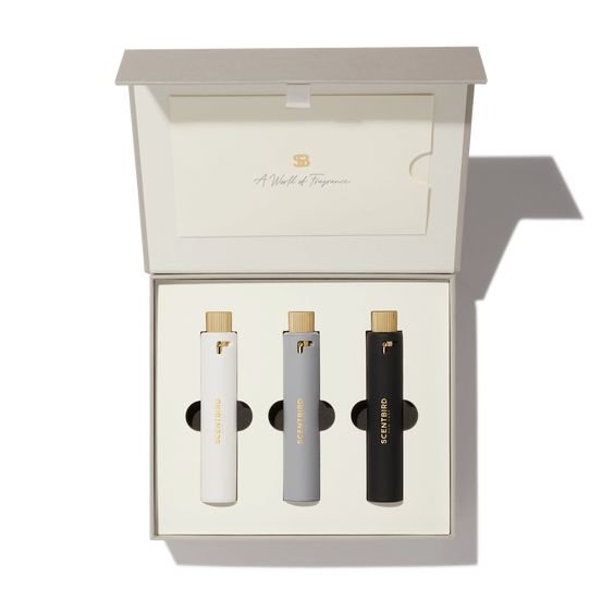 Free Sample Paper Packaging Luxury Party Gift Handle Bag For Min Bottle Gift Mini perfume spray bottle