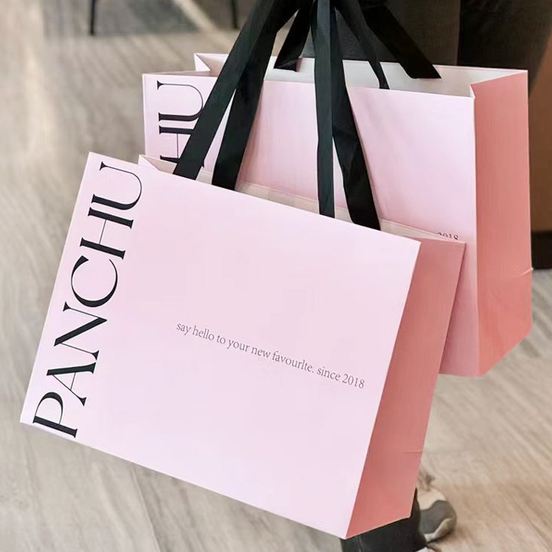 Luxury Custom Pink Retail Boutique Shopping Paper Gift Bag Cardboard Packaging Bags With Your Own Logo Print Handle