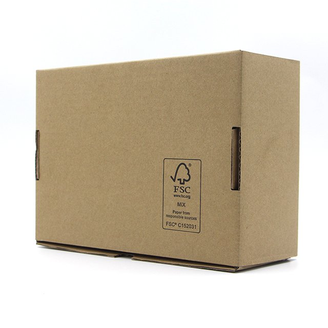 Kraft paper shipping box brown color