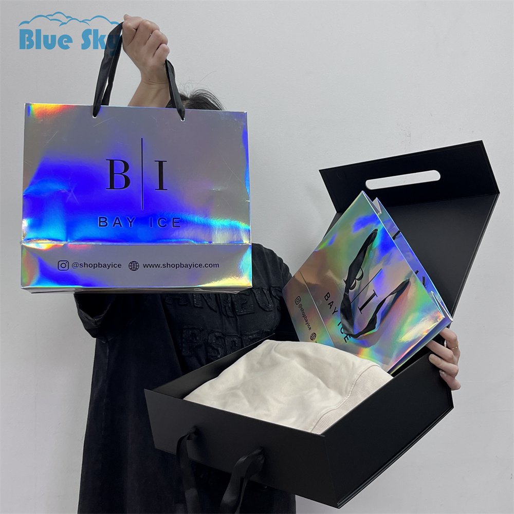 Custom Packaging Magnetic Paper Box with handle Luxury Magnetic Packaging Folding Paper Box