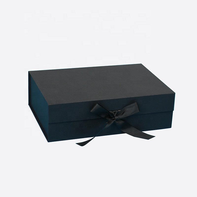 Folding Magnetic Gift Box Garment Apparel Clothing Packaging Box Custom Logo Mailer Box