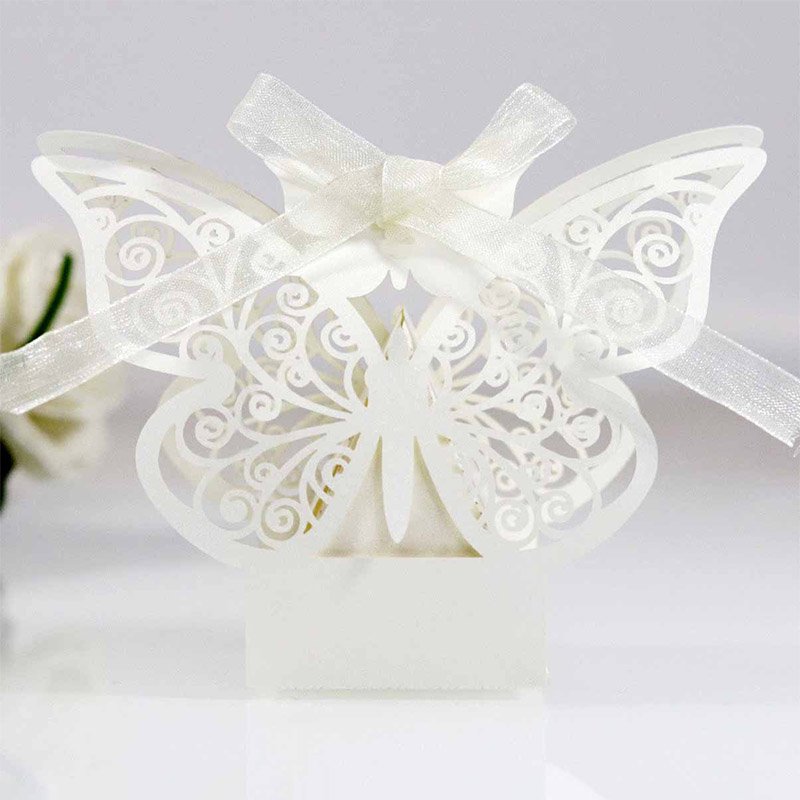 Creative Design Wedding Party Favor Chocolate Candy Packaging Box With Ribbon Laser Cut Butterfly Gift Boxes
