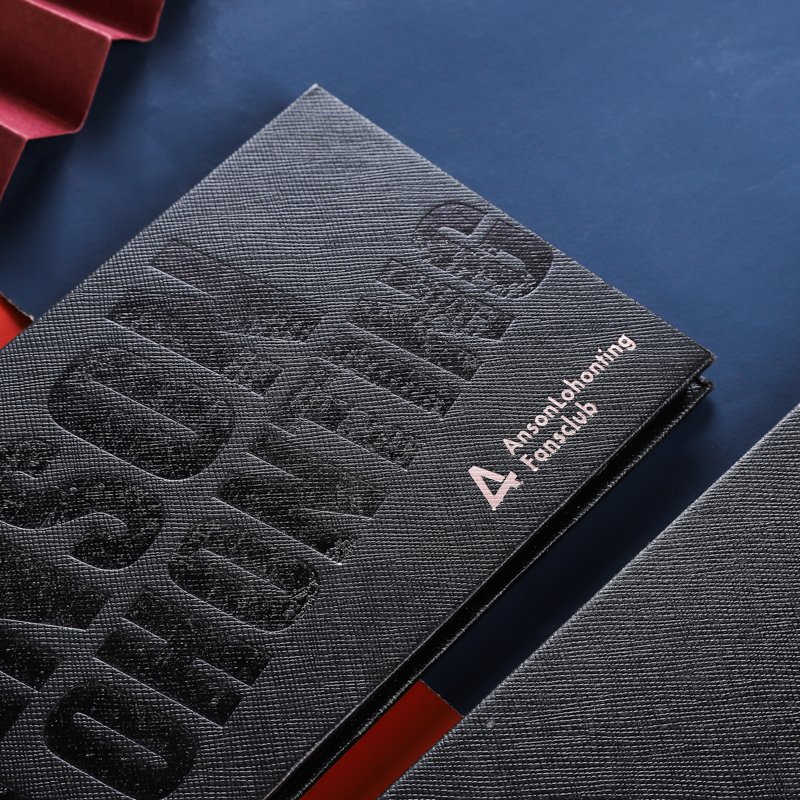 custom logo printed luxury texture paper card holder magnet closure packaging paper gift box for metal card