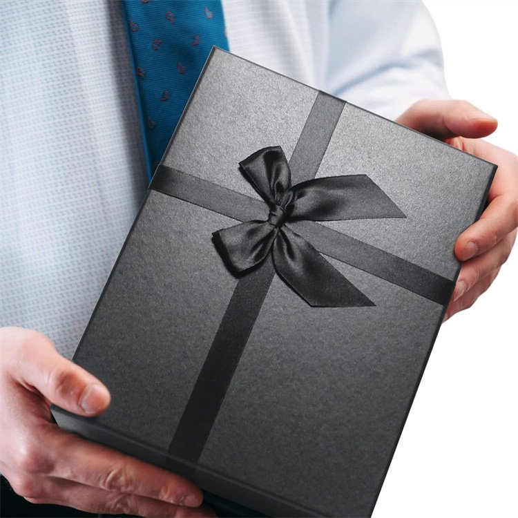 Custom Gift Boxes with Lids, Black Gift Boxes for Presents, Set of 5 Sturdy and Luxury Black Boxes for Gifts (Black)