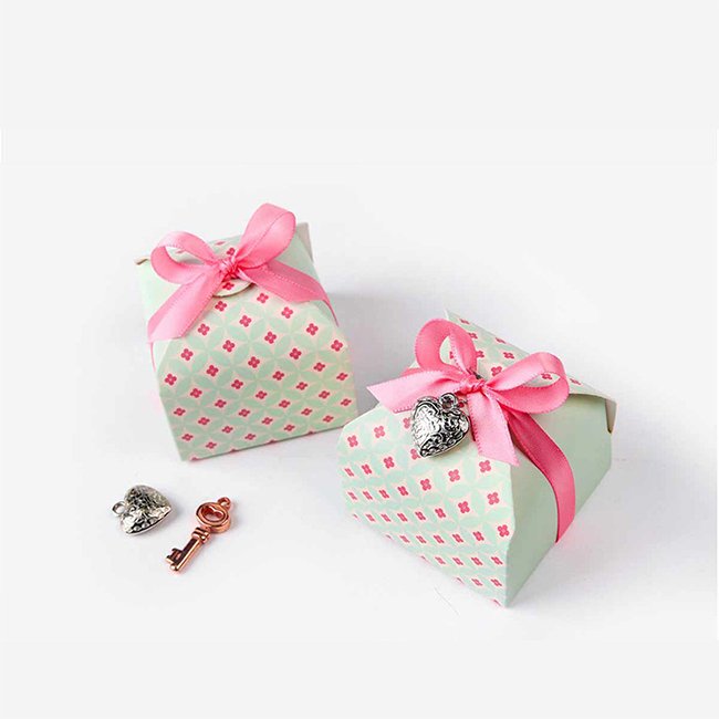 Luxury Sweetcandy Box Packaging Vintage Suitcase Christmas Window Candy Box Ramadan Wedding Guests Small Candy Gift Box