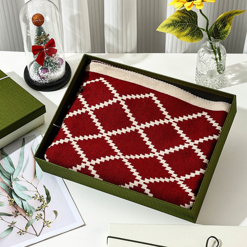 Wholesale Customized Paper Gift Box Custom Luxury Christmas Gift Date Chocolate Jewelry Packaging Gift Paper Box