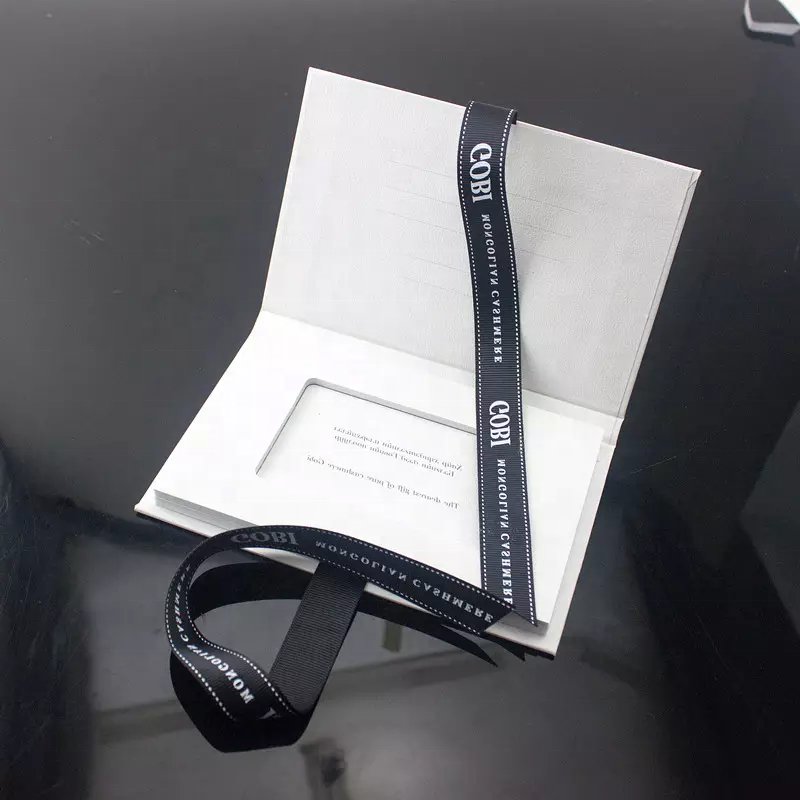 Customizable Paper Credit Card Business Card Gift Card Boxes UV Rigid Packaging Envelope with Ribbon