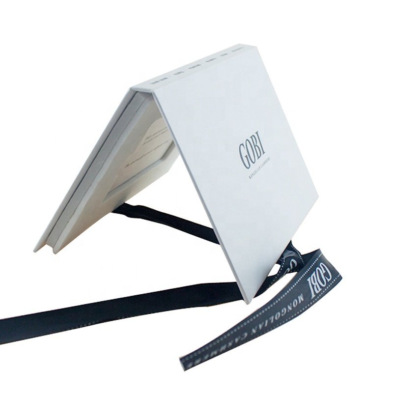 Customizable Paper Credit Card Business Card Gift Card Boxes UV Rigid Packaging Envelope with Ribbon