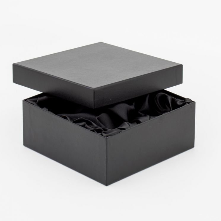 Custom creative durable cosmetics shoe clothing gift packaging corrugated paper cardboard boxes