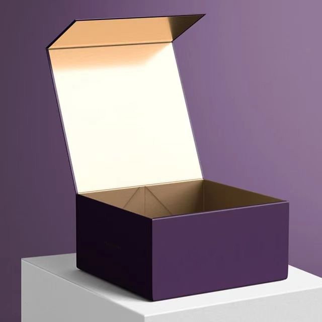 Elegant luxury mini purple gift box with replaceable ribbon and magnetic closure for luxury packaging foldable sturdy storage bo