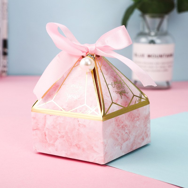 Hot Sale Paper Wedding Favors Candy Packaging Gift Boxes Small Wedding Box For Guests Party Souvenir Gift Chocolate Packaging