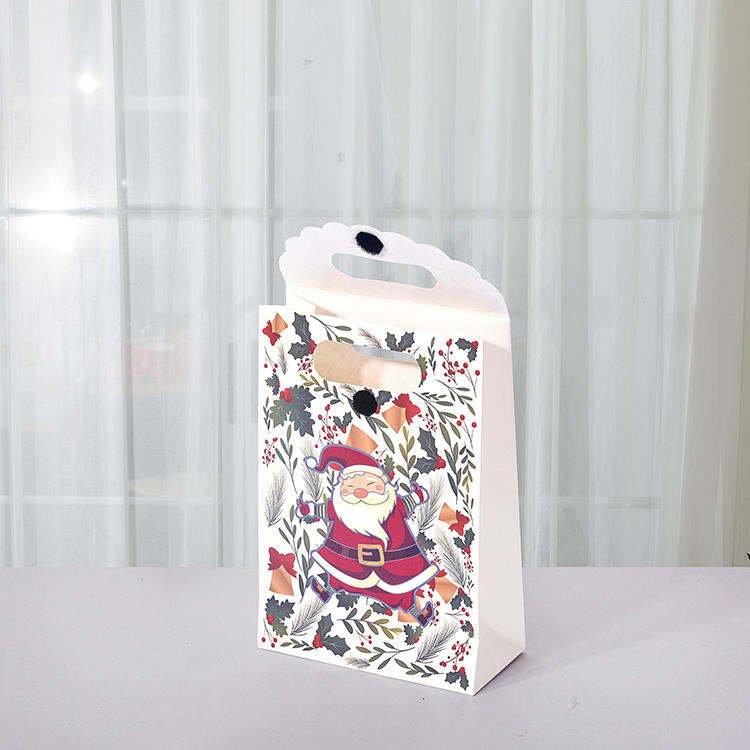 Newest best merry christmas candy paper gift bags christmas packaging paper bags