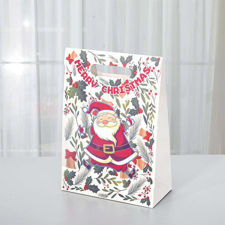 Newest best merry christmas candy paper gift bags christmas packaging paper bags