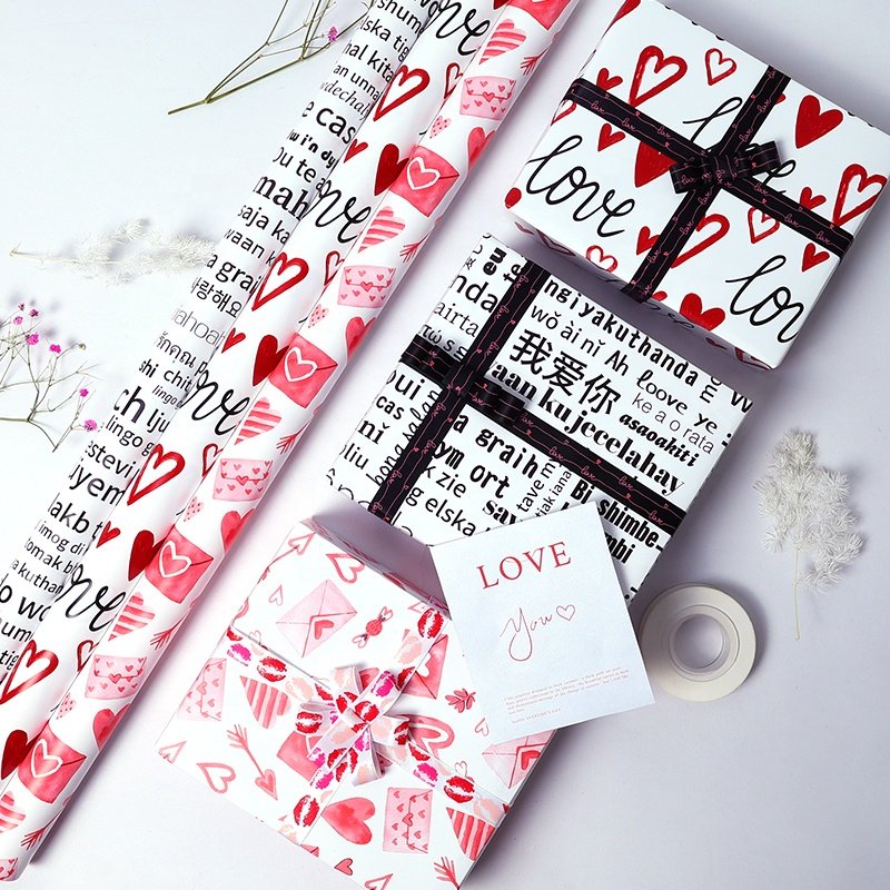 New Heart Pattern Valentine's Day Gift Packaging Holiday Gifts Diy Wrapping Paper Book Wrapper