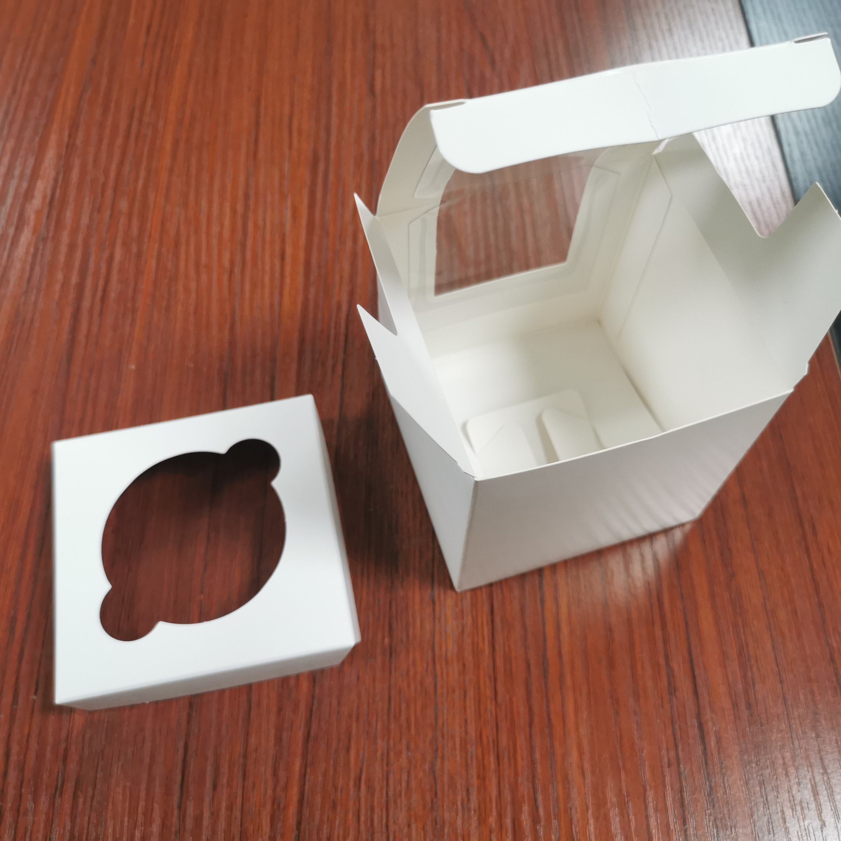 customized cardboard paper single cupcake packaging box with window