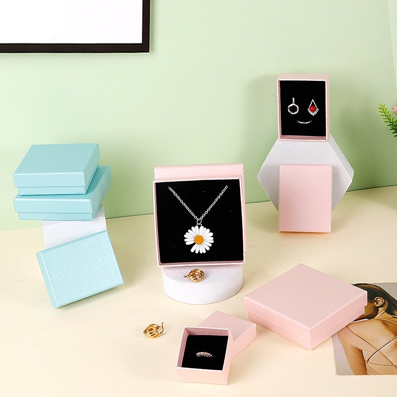 Custom Logo Jewelry Packaging Cardboard Paper Lid and Bottom Multiple Size Jewelry Box with Sponge Foam