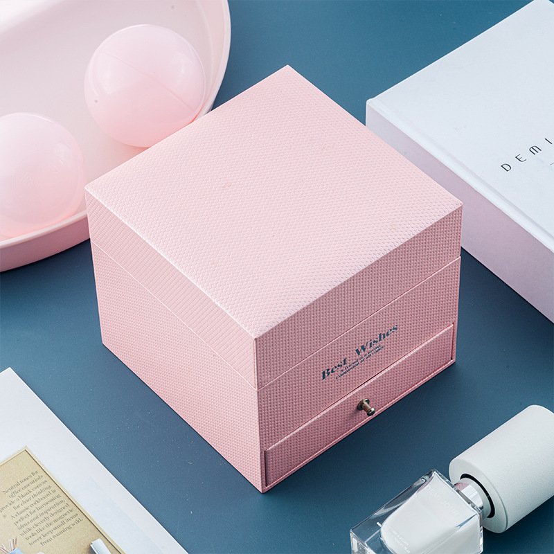 Luxury Valentine's Day Mother's Day Jewelry Paper Boxes Custom Wedding Rose Flower Packaging Box With Handle For Flower Gift