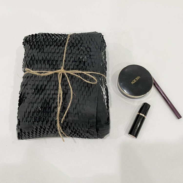 Wholesale Quality Wrapping Paper Roll Black Honeycomb Crepe Cushion Paper