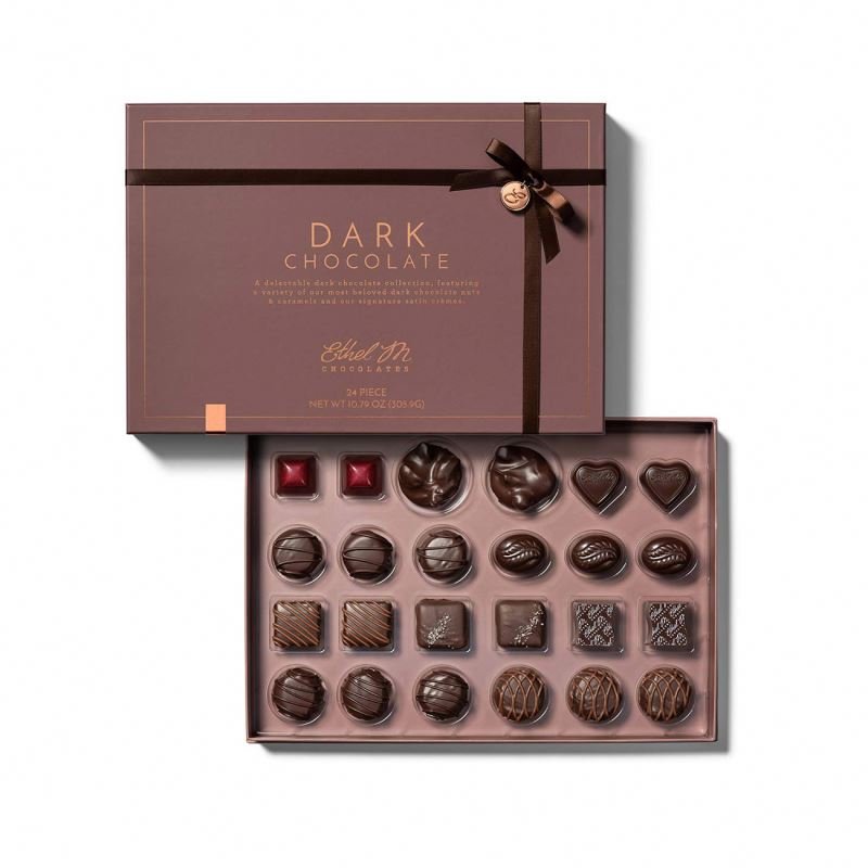 Wholesale High Quality Custom Packaging Sweet Box Chocolate Paper Gift Box Cardboard Sweet Packaging Present Box