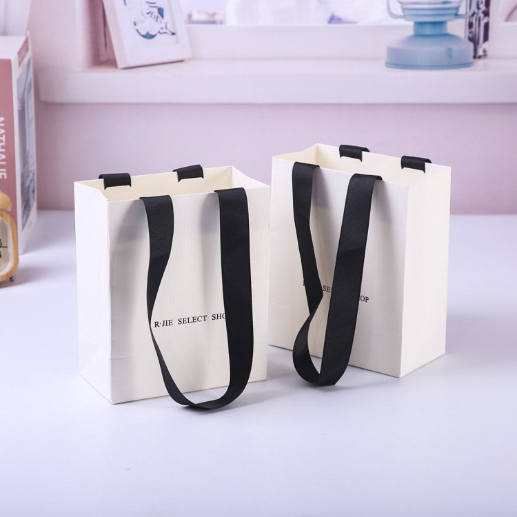 White Cardboard Handmade Clothing Jewelry craft Shopping Paper Bag Luxury Gift Packaging Bags with Ribbon Handles