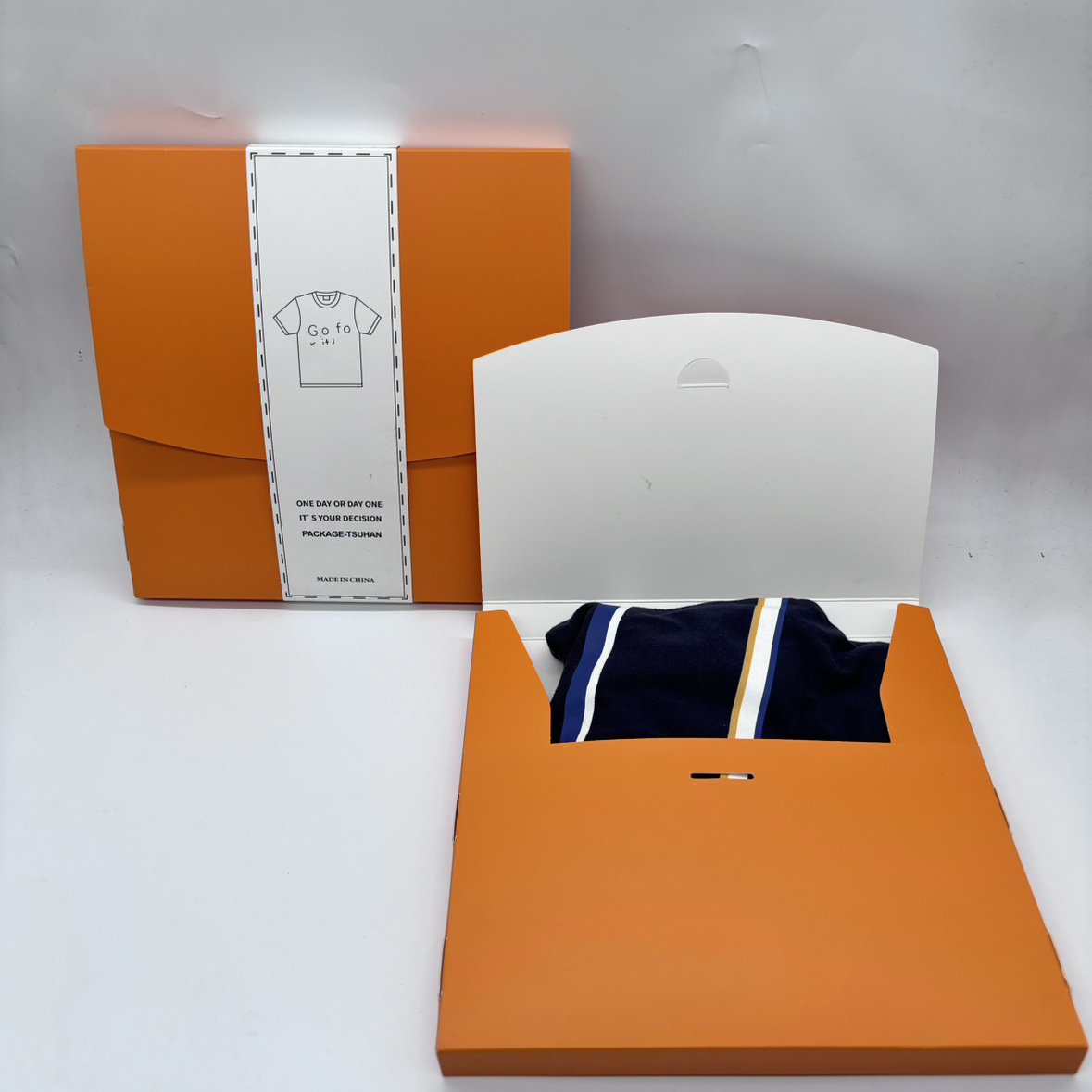 Custom LOGO Biodegradable Kraft Paper T-Shirt Packaging Box Clothing Packaging Paper Box Brown Orange