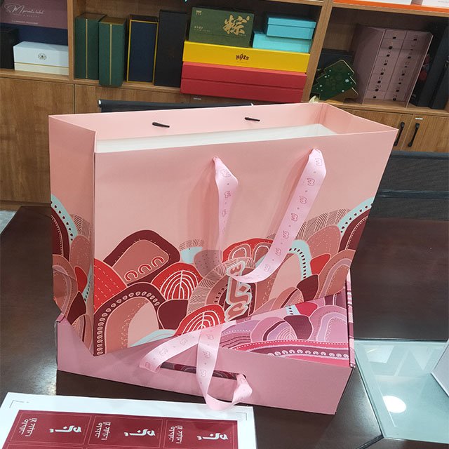 Custom Logo Pink Corrugated Mailer Cardboard Paper Packaging Mailing Postal Shipping Box