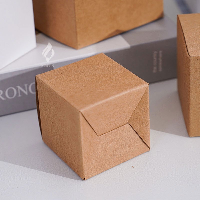 Kraft Gift Box Cake Decorating Packaging Paper Simple Folding Boxes All Kinds of Special Paper Recyclable Accept Custom