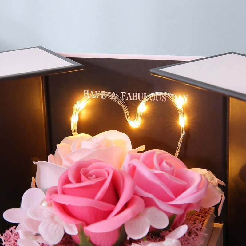 Hot selling custom printed high quality decorative premiumy white pink gift packaging paper box set with magnetic foldable lid