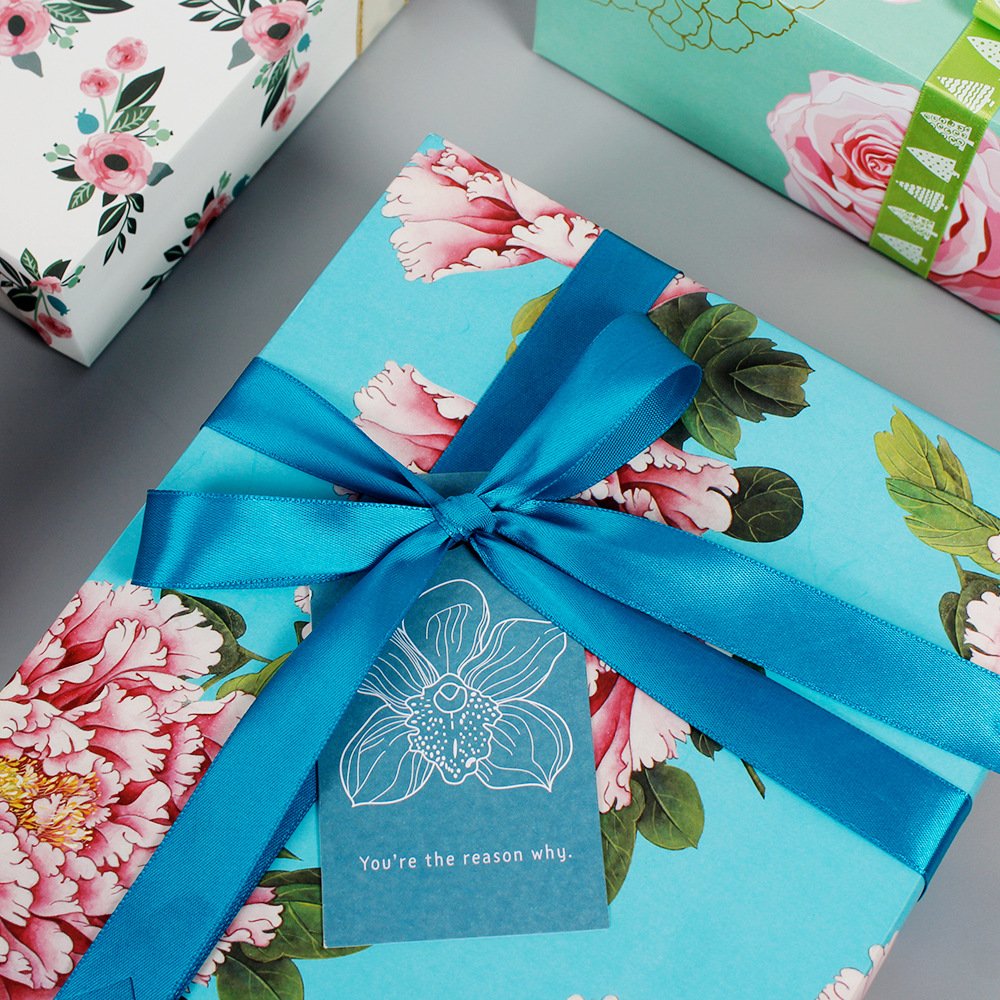 Low price Christmas Children's Day waterproof paper packaging florist gift wrapping glossy papers