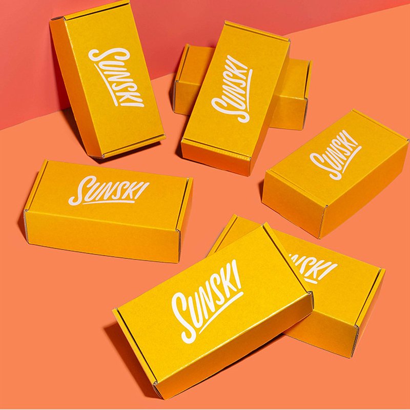 Wholesale fashion cosmetic paper box for women custom folding shoes clothes gift shopping packaging paper boxes with logo