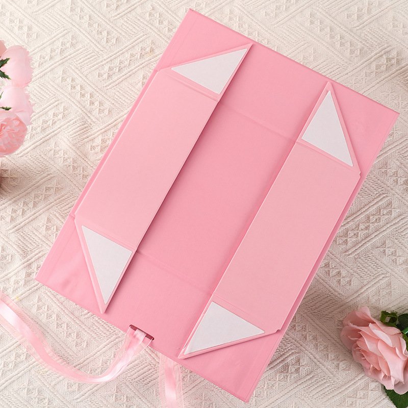 Factory Outlet Gift Boxes With Magnetic Lid Ribbon Wedding Gift Magnetic Packaging Box Custom Logo Luxury Magnetic Closure Boxes