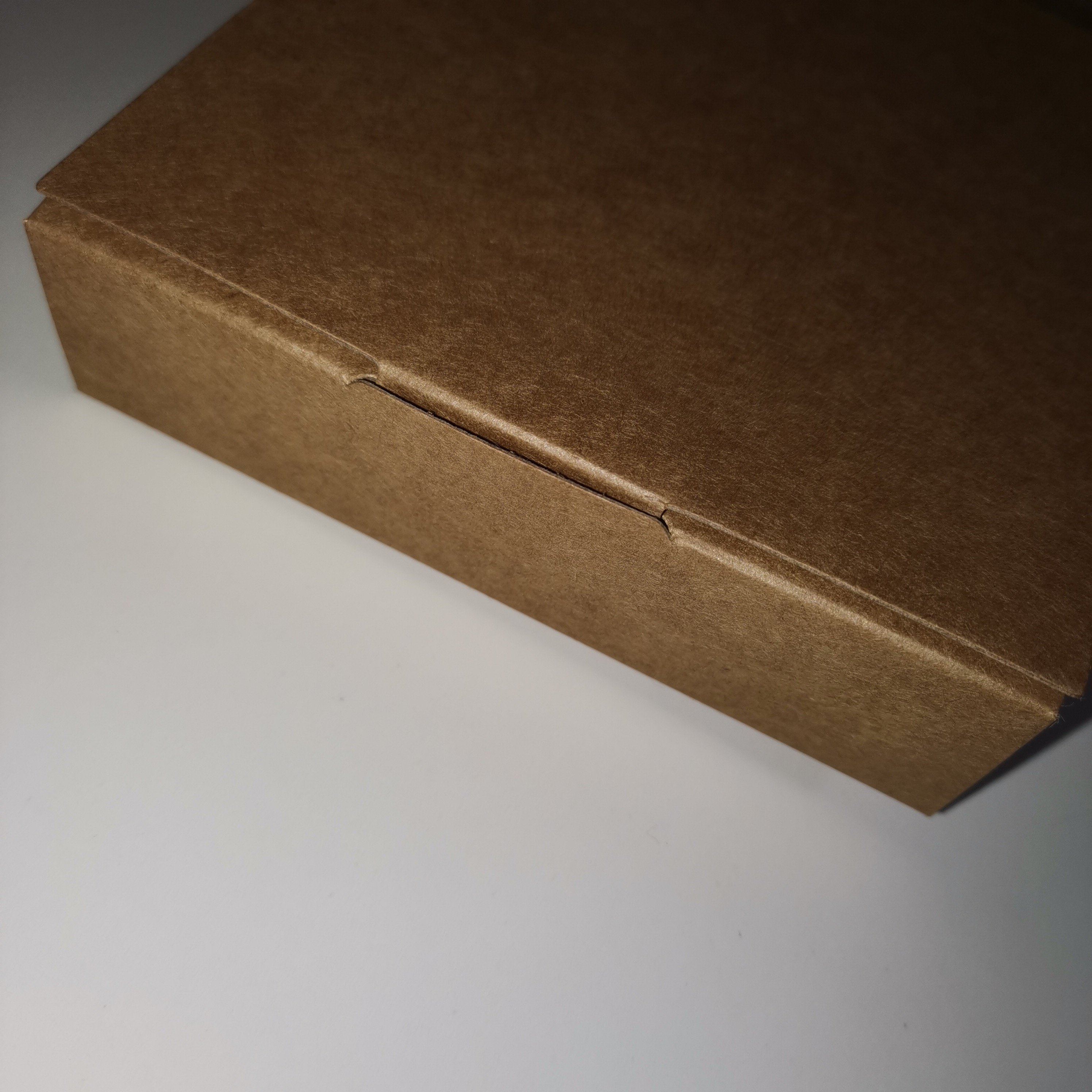 Custom logo recyclable cardboard sock sleeves with black printing Retail kraft paper packaging sleeve for socks