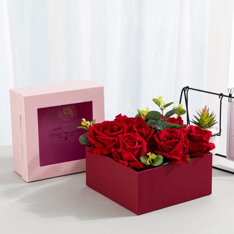 2025 Wholesale customized new cylinder box custom elegant rose flower packaging gift round flower box
