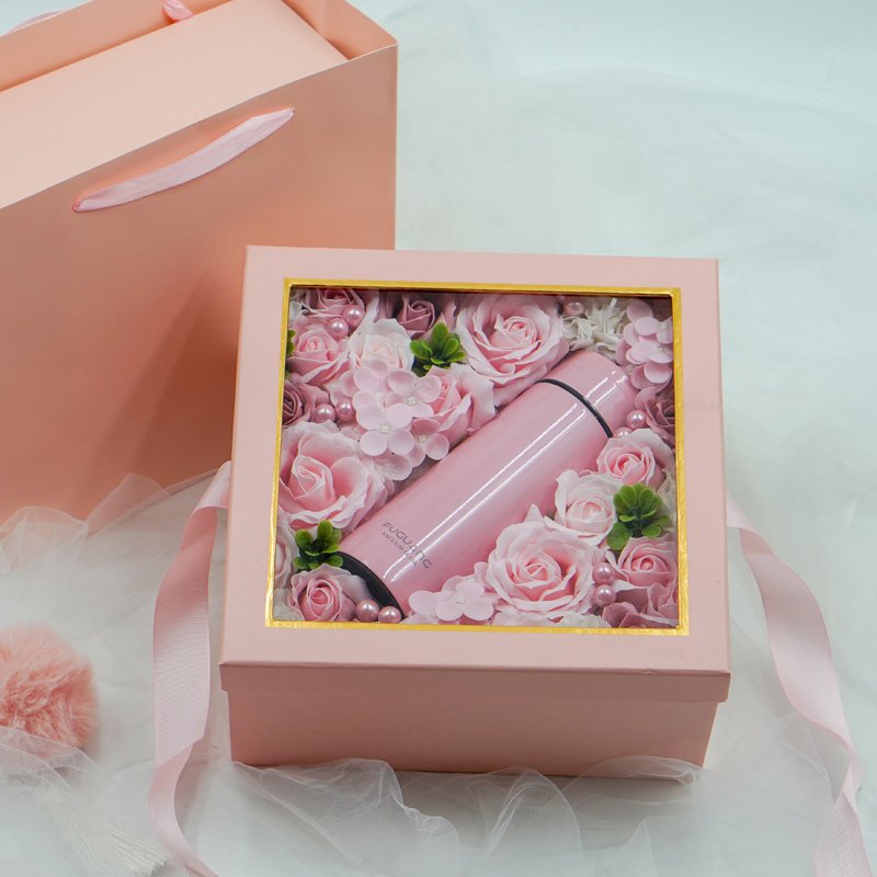 2025 Wholesale customized new cylinder box custom elegant rose flower packaging gift round flower box
